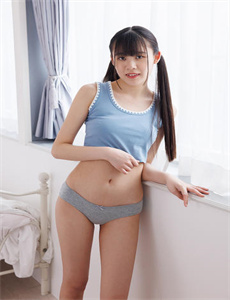 《吴亦凡未来感全黑造型-网络红人美女》
