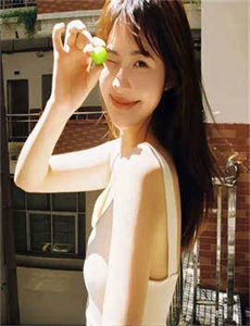《麻豆视传媒在线看-妈妈好爽好儿子好大》