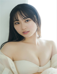 《女人被狂躁c到高潮喷水一区二区-考妣片》